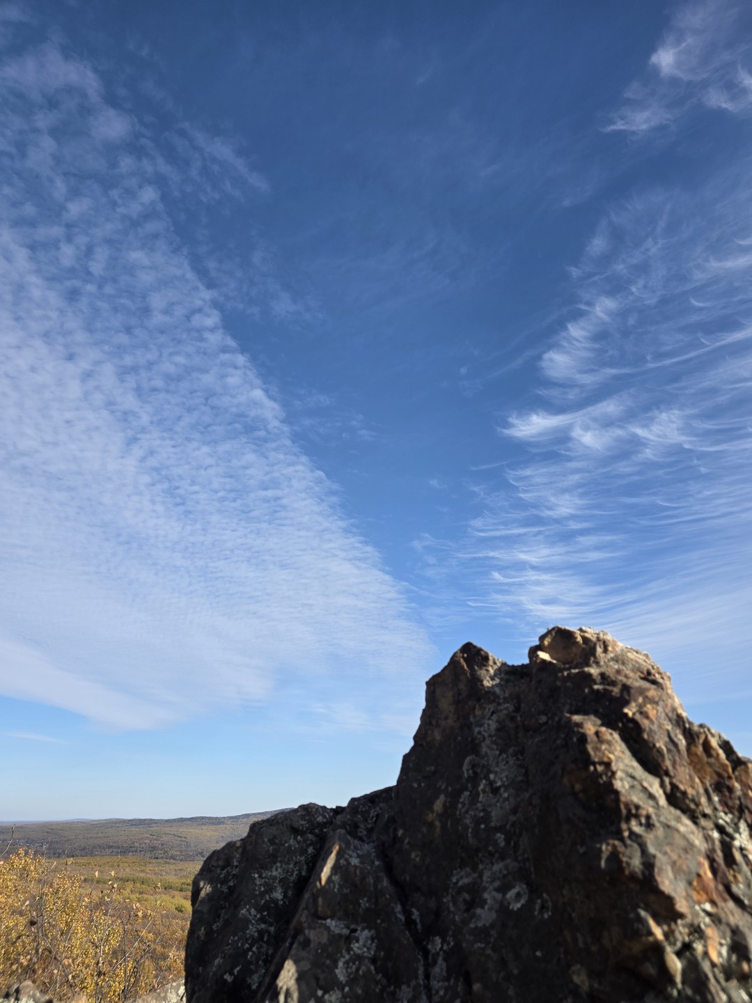 Очень интересная экскурсия по Хехциру. Василий отличный рассказчик и хорошо знает историю и природу))