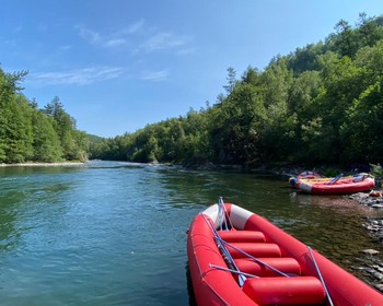 Сплав по горной реке