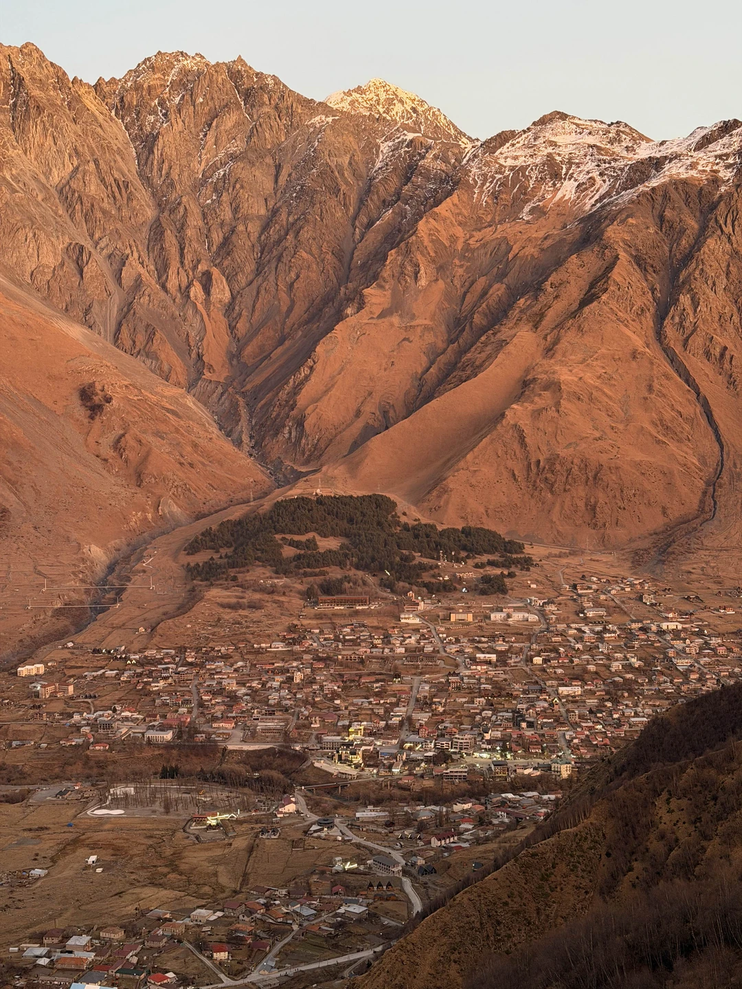 Это было супер путешествие с невероятными видами. Наш гид Владимир отличный экскурсовод, много новой и интересной