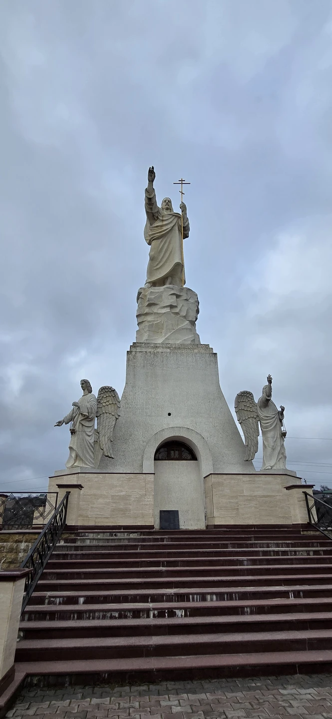 Посетили данную экскурсию 22.02.2026. Нам она очень понравилась! Спасибо Александру за качественное сопровождение экскурсии. Познавательно, не