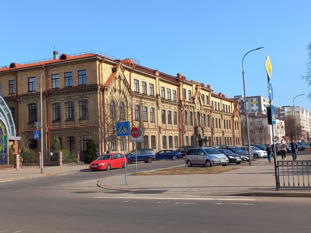 Огромная благодарность Татьяне за прекрасную прогулку по городу!!! Мы узнали много интересного из жизни приграничного города