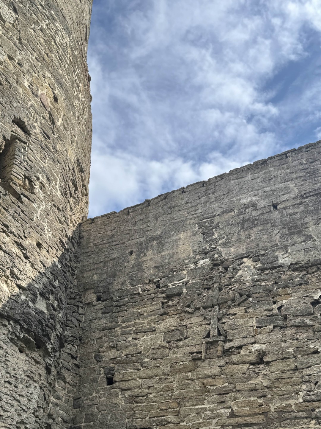 Древняя Русь без тоски: Изборск (Елизавета)