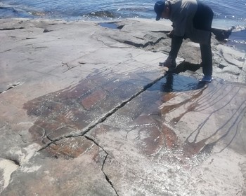 Прогулка к Онежскому озеру, петроглифы у мыса Бесов нос и шлюзы Беломоро-Балтийского канала
