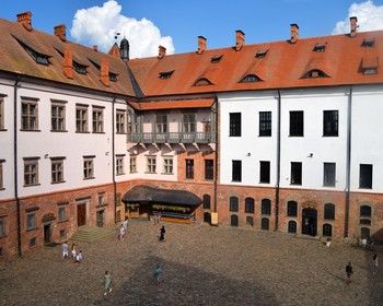 Мирский замок, экскурсия по Минску и отъезд