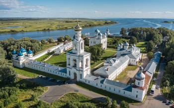 Достопримечательности Великого Новгорода, переезд в Санкт-Петербург