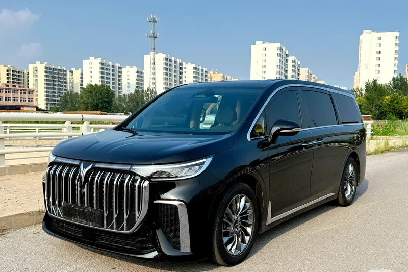 Шанхай - Ханчжоу: VIP-трансфер на премиальном минивэне