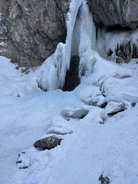 Отличная экскурсия! Огромное спасибо инструктору-сопровождающему Алмазу. Невзирая на то, что мы первый раз с супругой сели