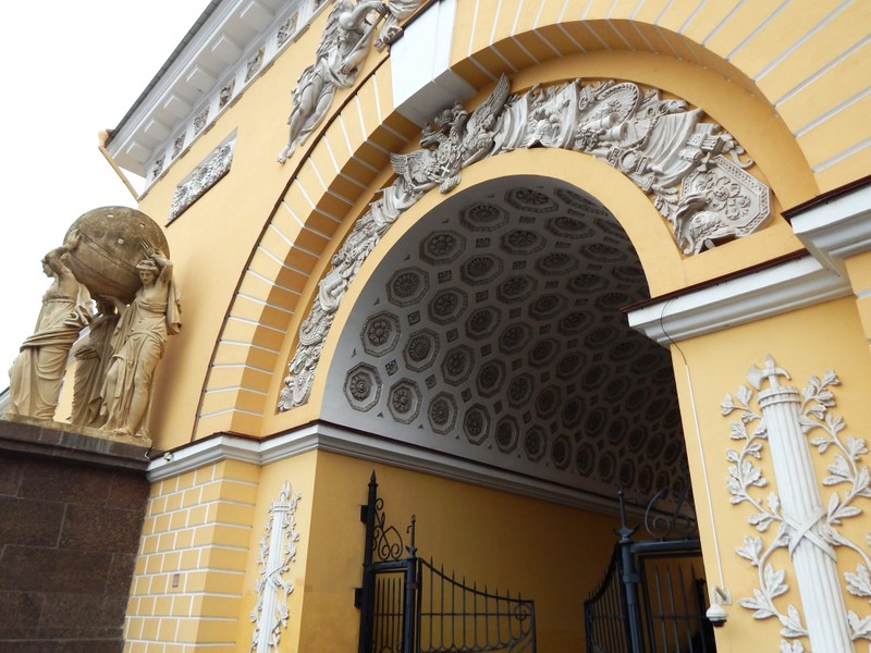 Мобильный квест в Петербурге «Роковая любовь, или Бриллиант судьбы»