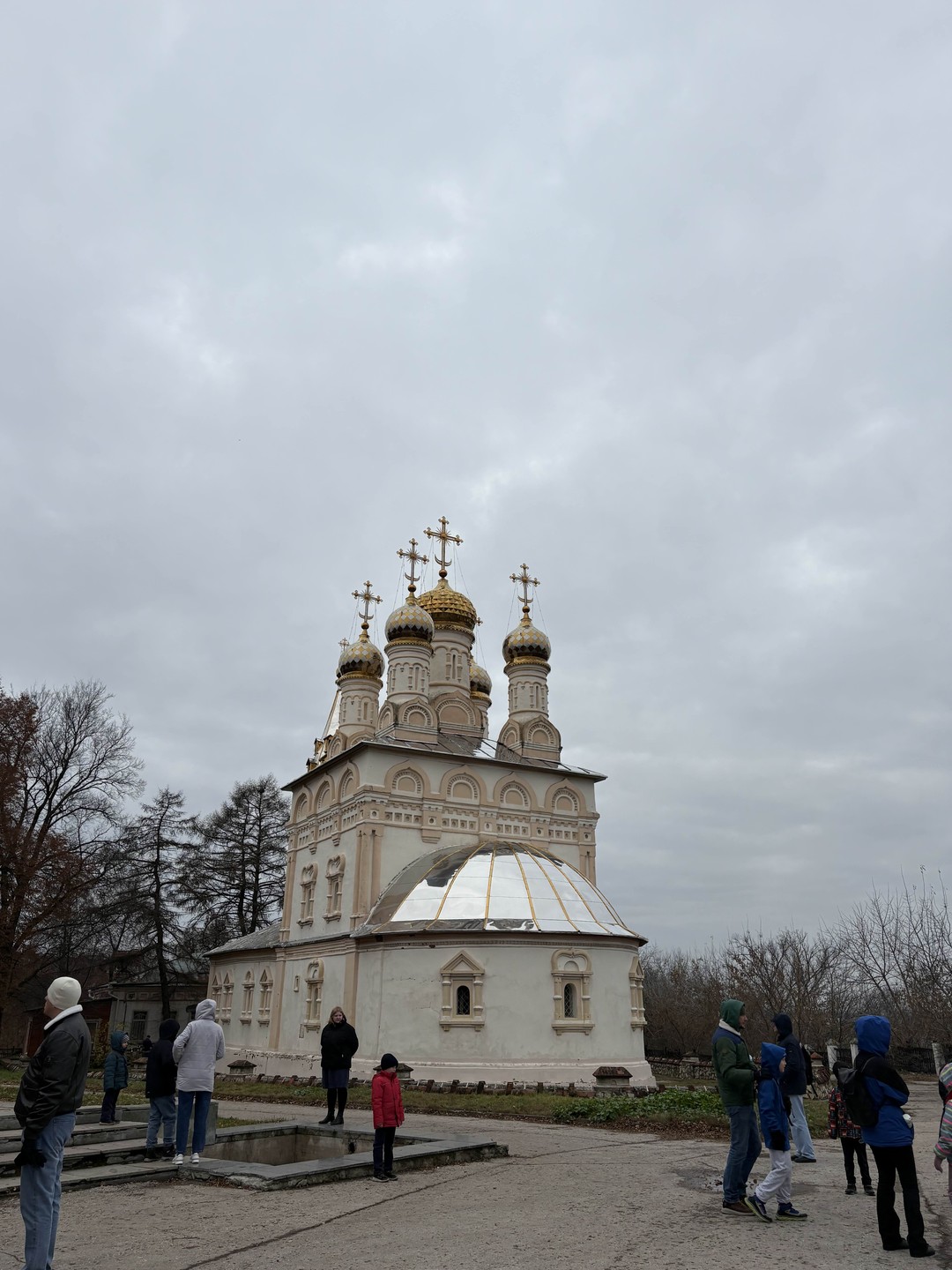 Большое спасибо Алексею за очень интересную экскурсию по Рязани! Неторопливо прогулялись по самому центру, узнали много