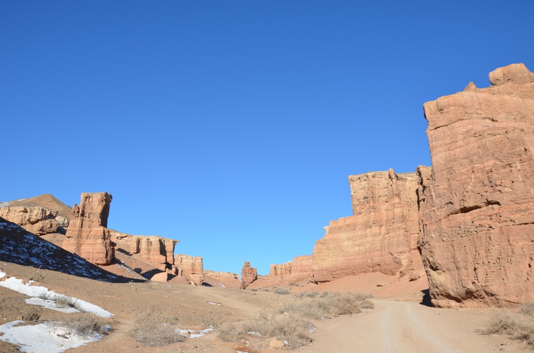 Это совершенно феноменальное путешествие! Особенно для тех, кто первый раз в Казахстане. Поймете страну и ее