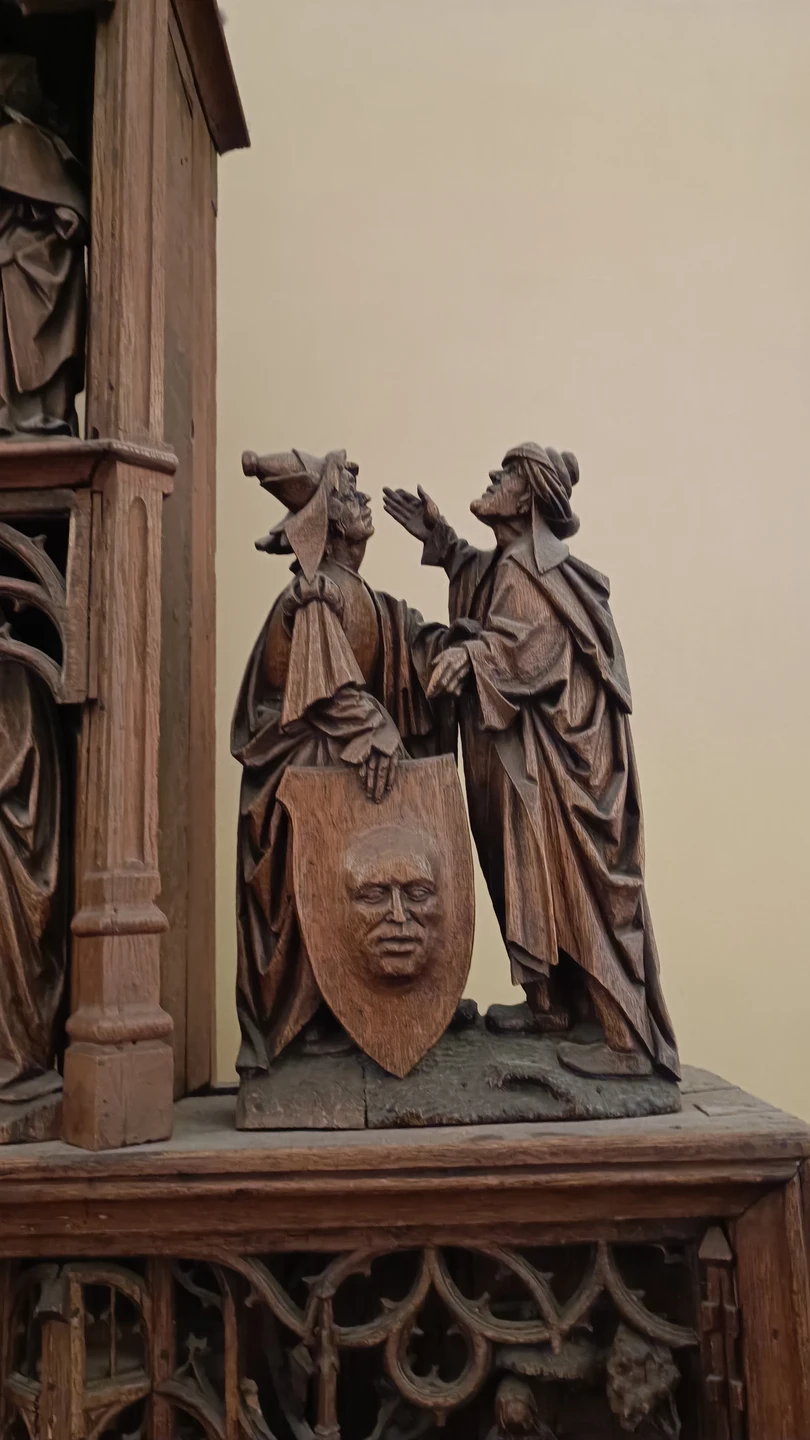 Потрясающая экскурсия! Насыщенная, но не перегруженная. Спасибо очаровательной Виктории за увлекательную прогулку! Идеальная программа для знакомства