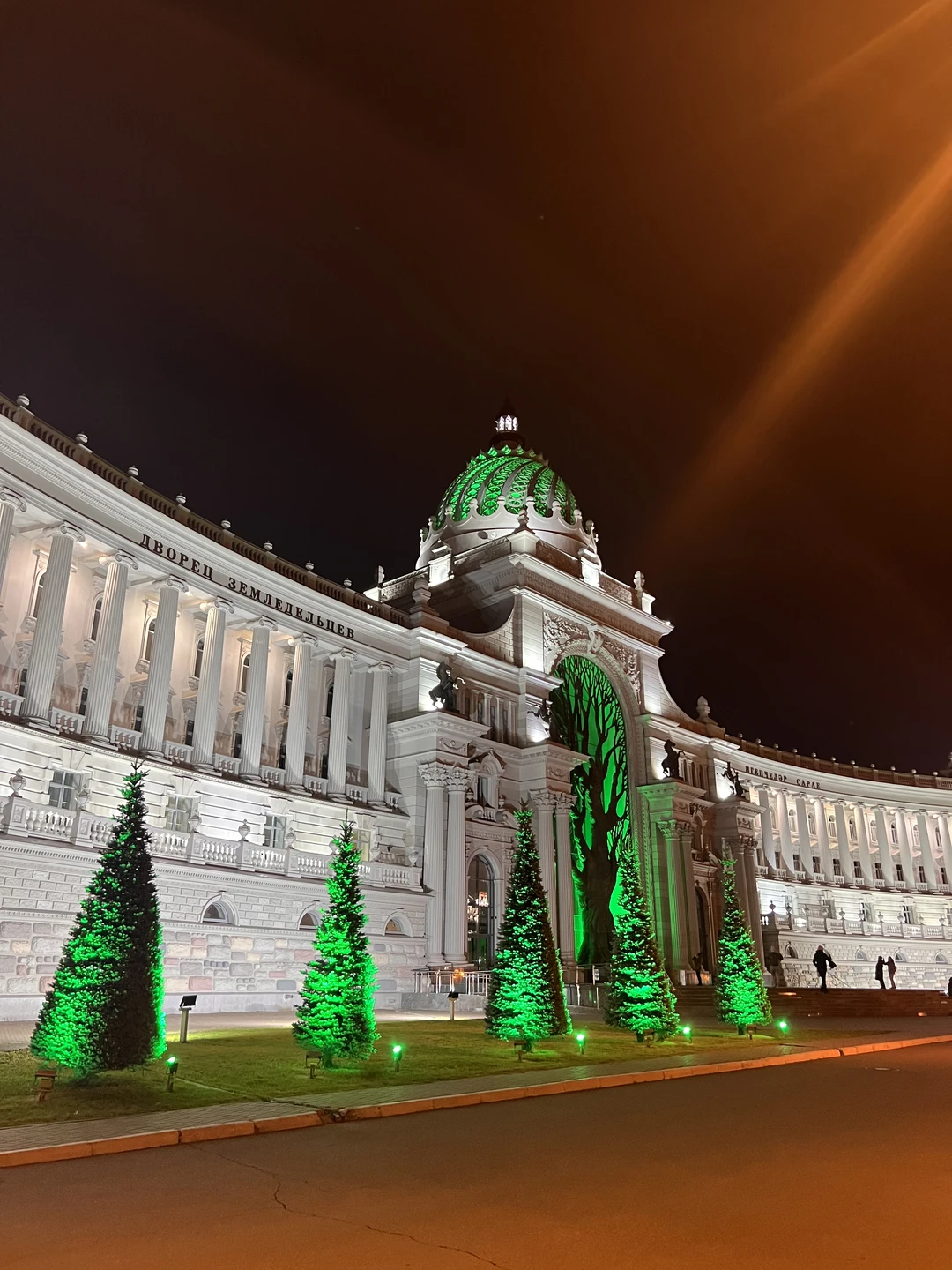 Очень интересная экскурсия, посмотрели много красивых мест, гид с удовольствием отвечала на все наши вопросы. Спасибо