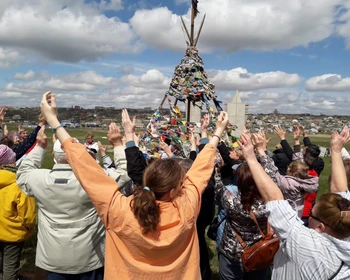 Страна Бумба: солёное Розовое озеро, поющие барханы, погружение в быт, прогулка на верблюдах и мастер-класс