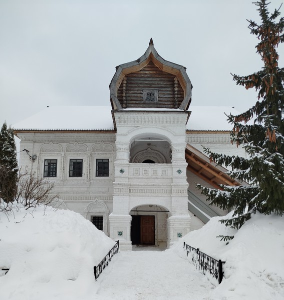 Несколько раз уже бывали в Нижнем Новгороде, но осматривали достопримечательности самостоятельно. В этот раз решили обратиться