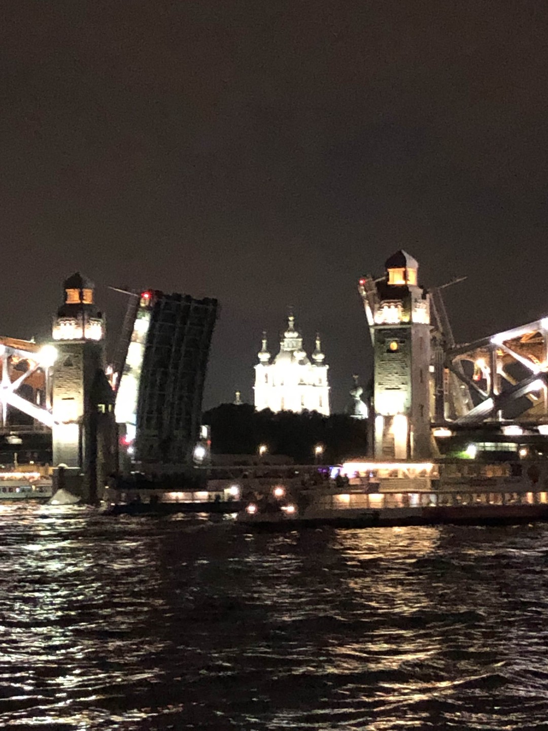 Разводные мосты глазами петербуржца (Жанна)