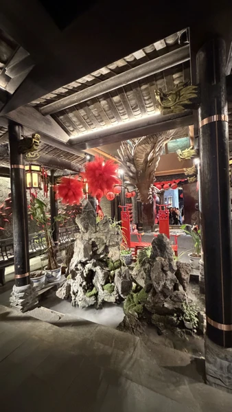 Большое спасибо Пэну. Очень оперативно выходил на связь. помогал с оформлением и оплатой. все четко!