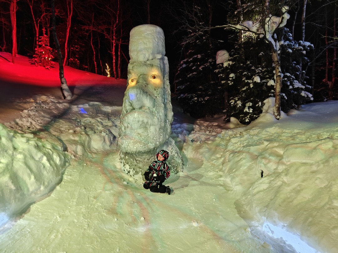 Экскурсия очень-очень понравилась. Дмитрий - прекрасный гид. Всё было хорошо организовано. Сначала посетили Этнодеревню, где покатались