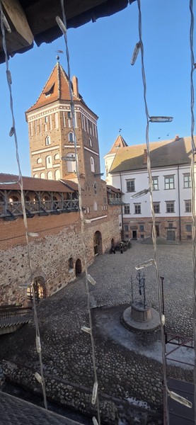 Интересная экскурсия. Побывали в средневековых замками, в каждом своя экскурсия. Всем экскурсоводам спасибо!