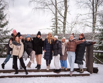 Теория, практики, медитация, гвоздестояние