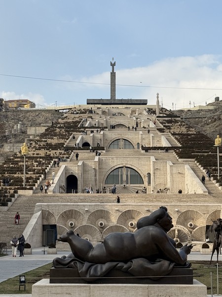 Ереван - первое свидание (Roman)