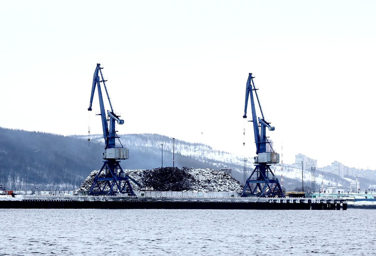 Кольский фьорд (7/19)