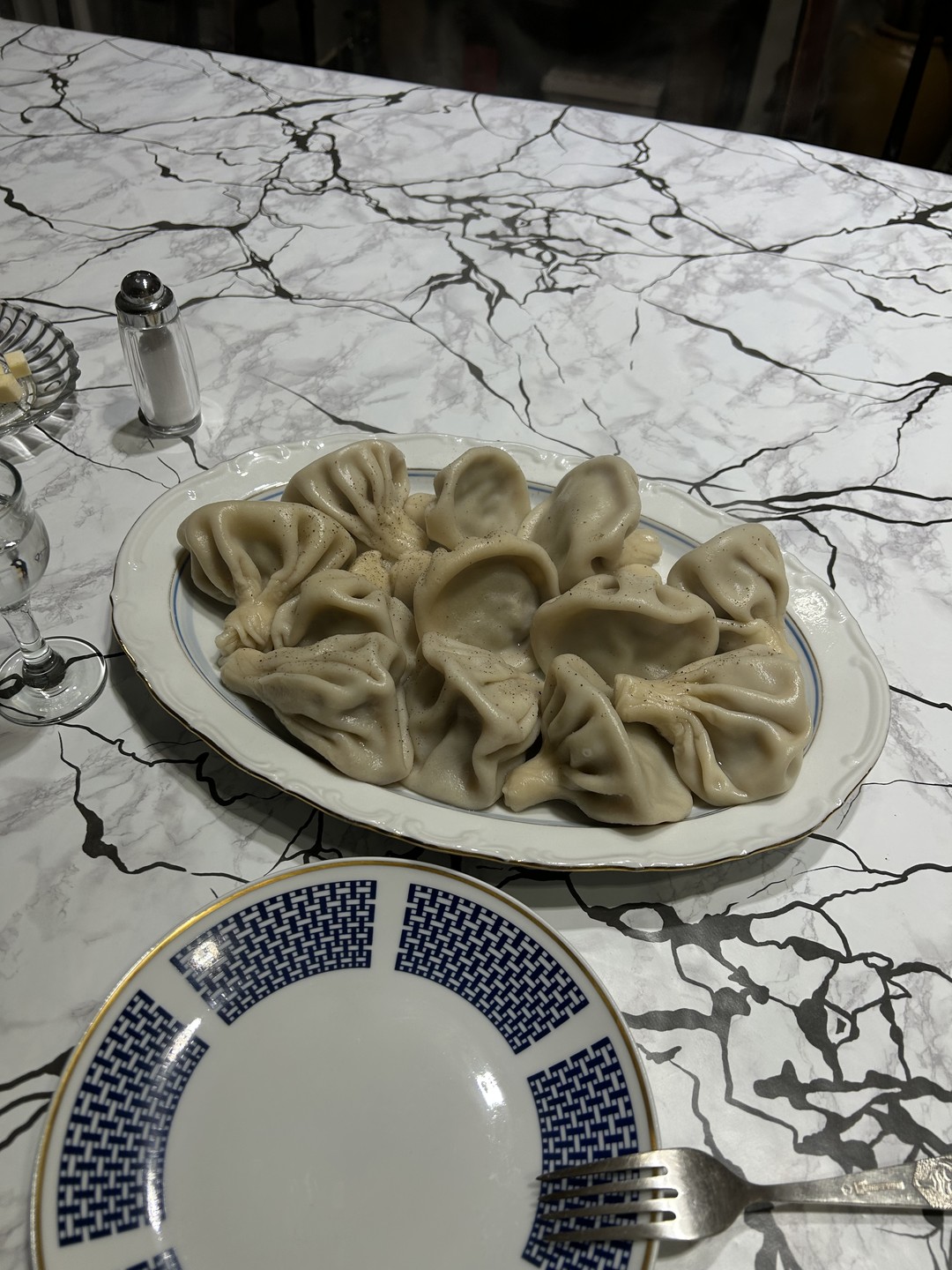 Пьём вино и готовим грузинские блюда (Вера)