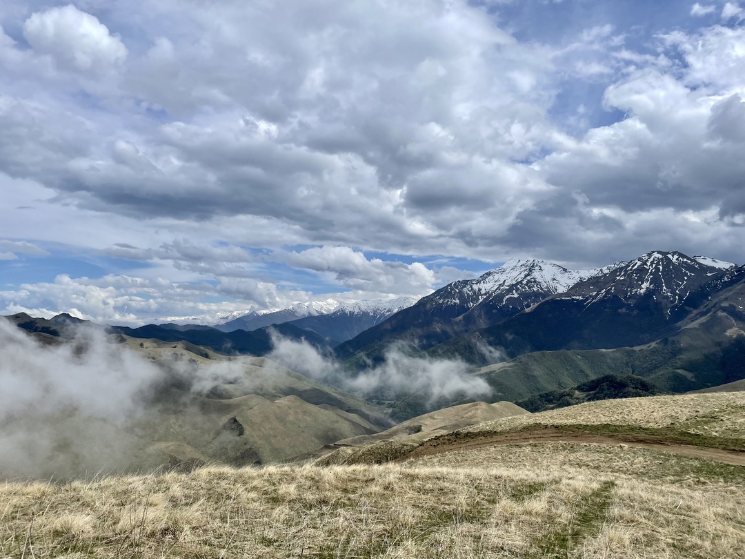 Незабываемая экскурсия, завораживающие виды гор и озера Галай Ам.