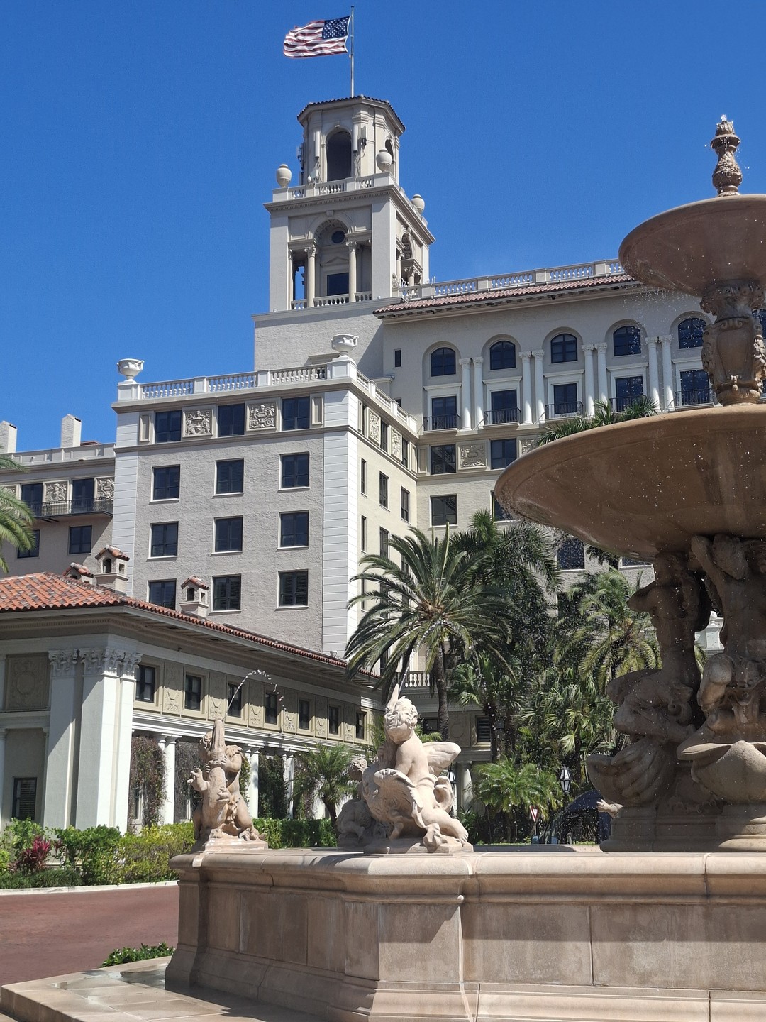 Я очень рада, что мы случайным образом выбрали Артёма. Он очень приятный в общении, эрудированный человек