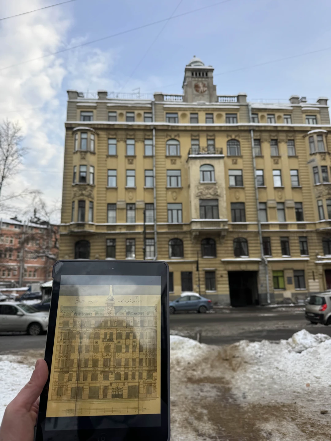 Была в Питере неоднократно и на всех известных маршрутах успела отметиться, удивить меня уже задача со