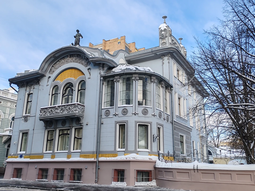 Отличная экскурсия, которая открывает Москву с неожиданной, почти мистической стороны! Гид Андрей увлекательно рассказывал. Подача материала