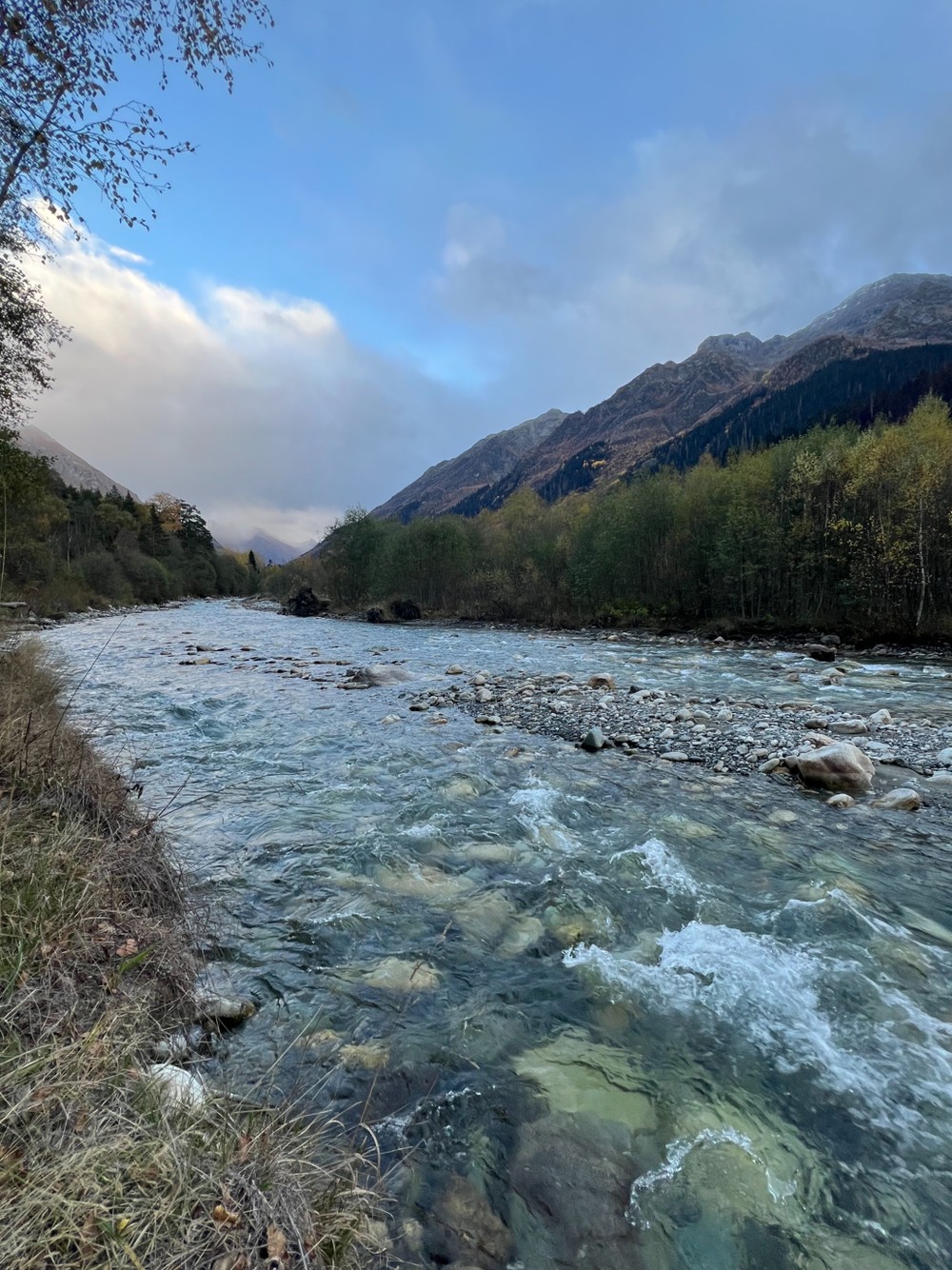 Из Кисловодска — в Домбай, Сырные пещеры и Тебердинский заповедник (9/12)