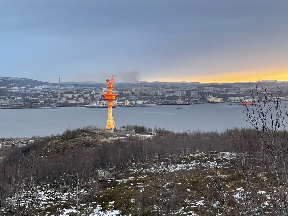 Фото Хайкинг в полярный день: сопки, фьорды и завораживающие виды