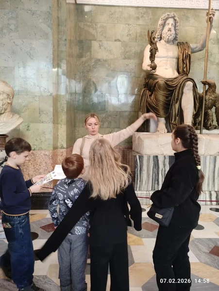 Нам очень понравилась экскурсия! Дети были очерованы прекрасной Натальей! ❤️❤️❤️ 2 часов нам показалось вполне достаточно