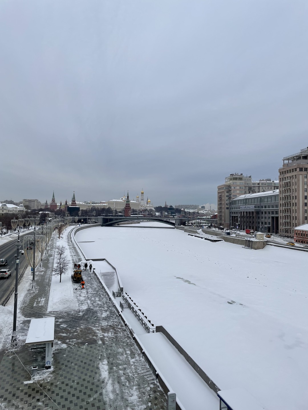 Прекрасный экскурсовод Ирина! Случилась интересная, познавательная и душевная прогулка!