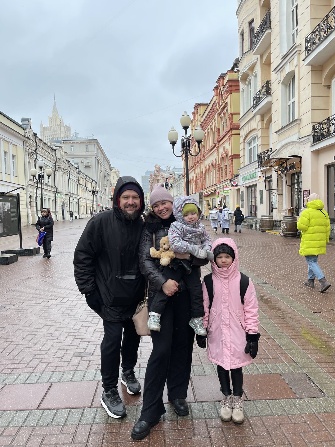 По арбатским дворам с диктором Первого канала - стендап-прогулка (Ирина)