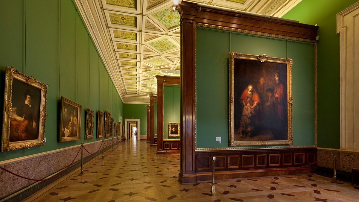 Отправить открытку из Эрмитажа (5/7)