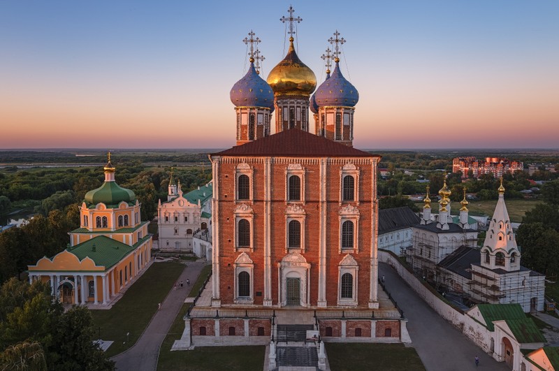 Экскурсия по Рязанскому кремлю + подъём на Соборную колокольню
