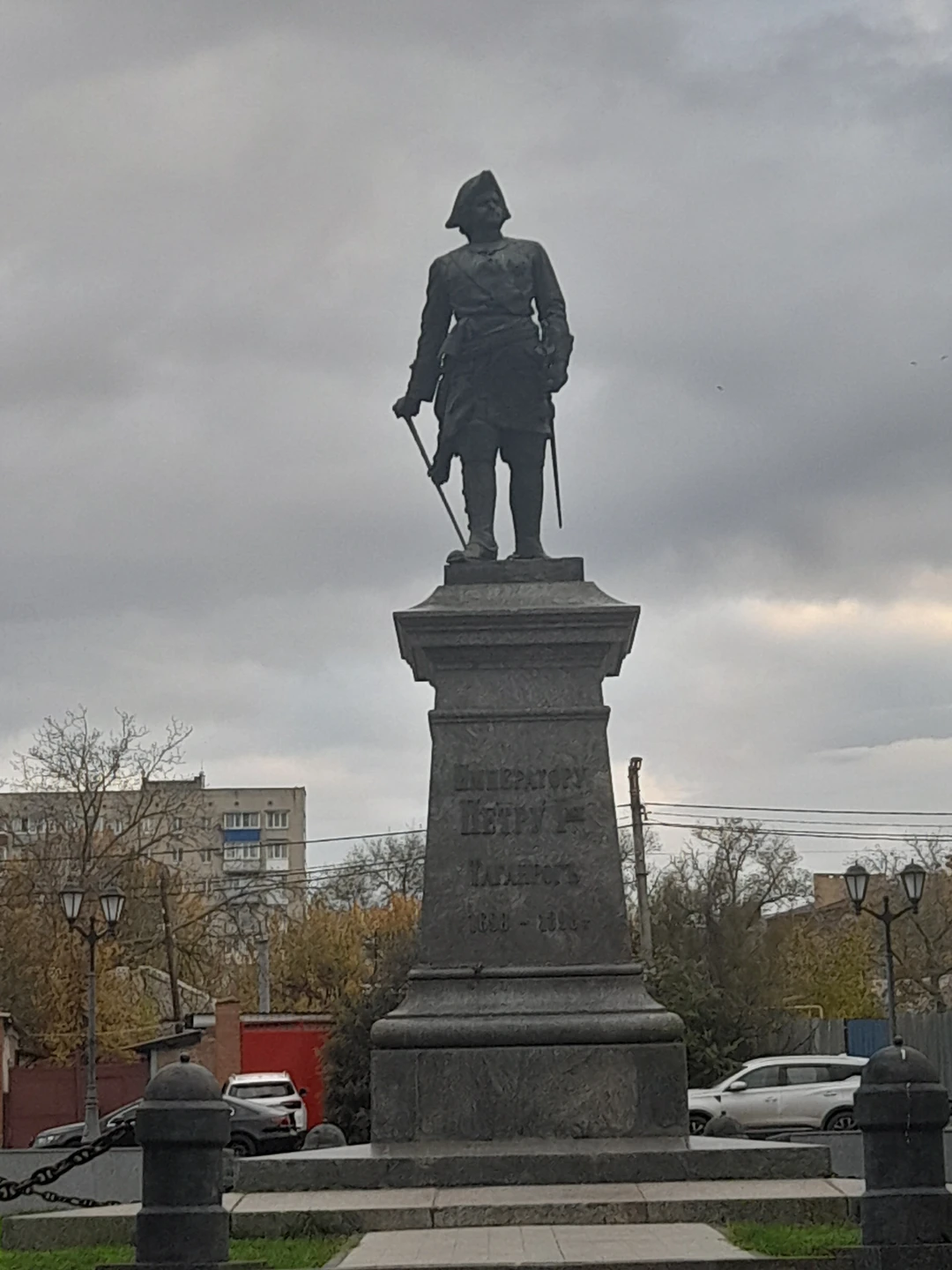 Замечательная экскурсия, объёмная, информативная, интересная. Александр просто ходячая энциклопедия, нет такого вопроса, на который он не