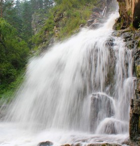 Камышлинский водопад