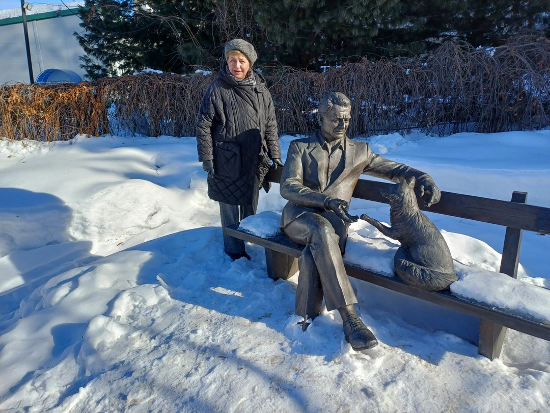 Приезжали в Новосибирк 14-16 февраля 2026 года. Заказывали две экскурсии Красный проспект - сердце Новосибирска и Академгородок