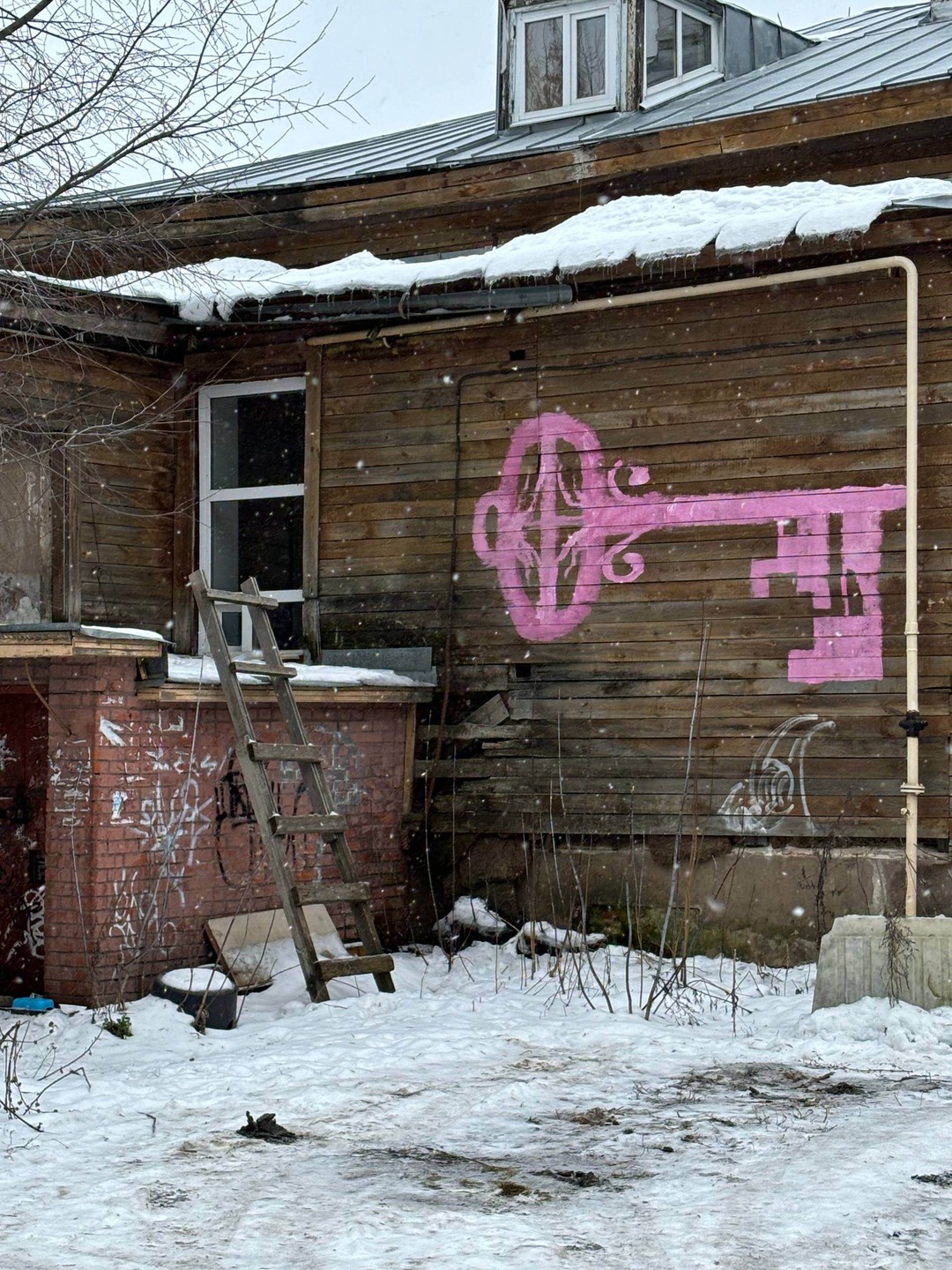 Очень понравилась экскурсия Елизаветы, необычная, интересная! Видно, что девушка прекрасно знает историю своего города и очень его любит.