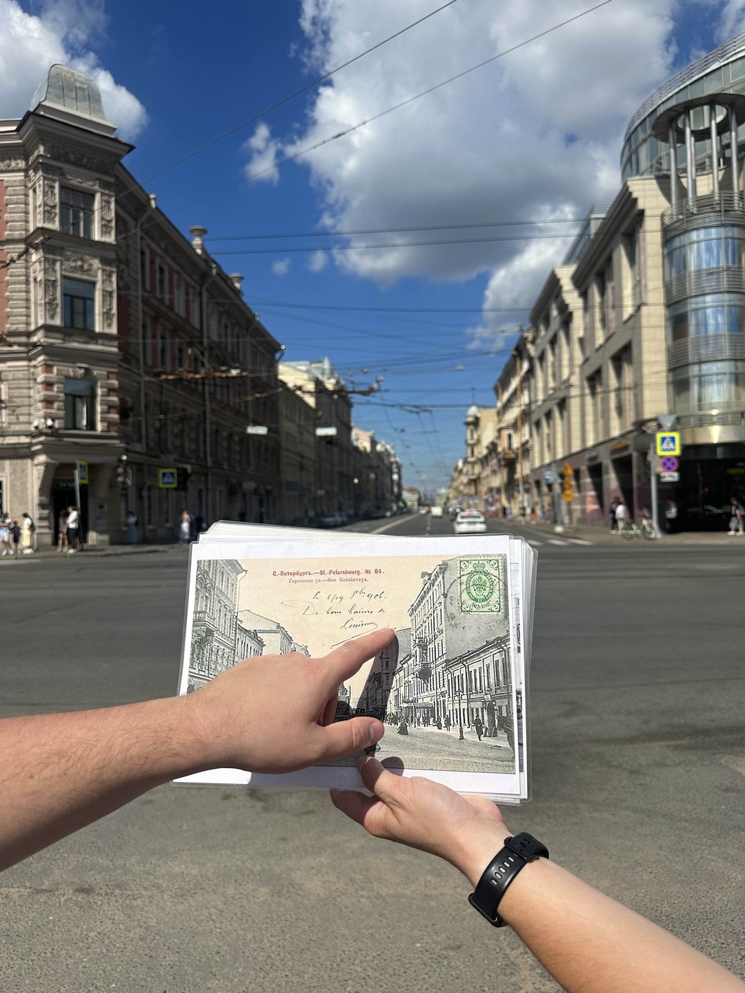 В квартиру Распутина - в составе мини-группы (Анна)