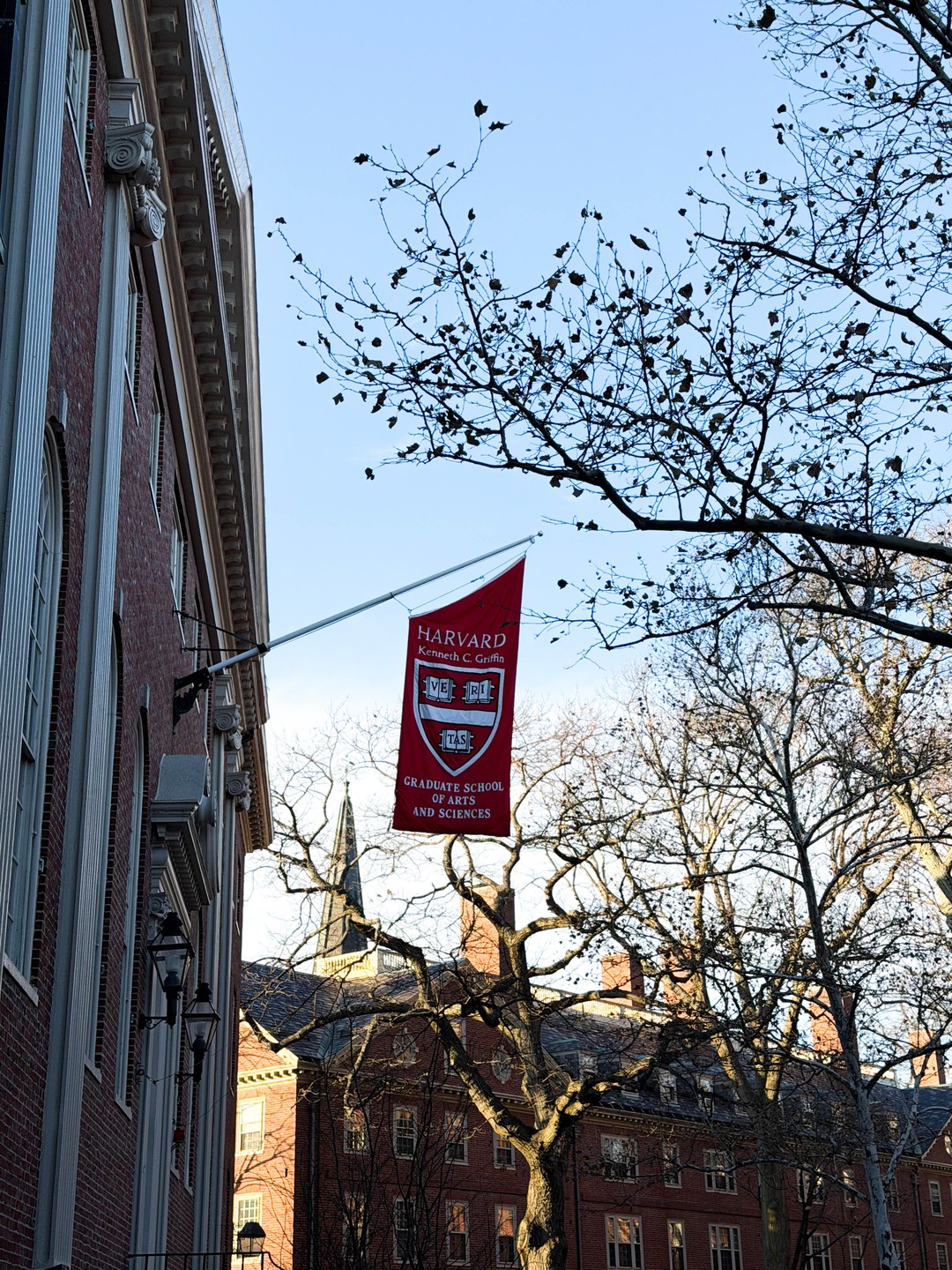 Мы были рады что все же решили взять экскурсию с Марией! Прогулка получилась интересной, непринужденной, немного