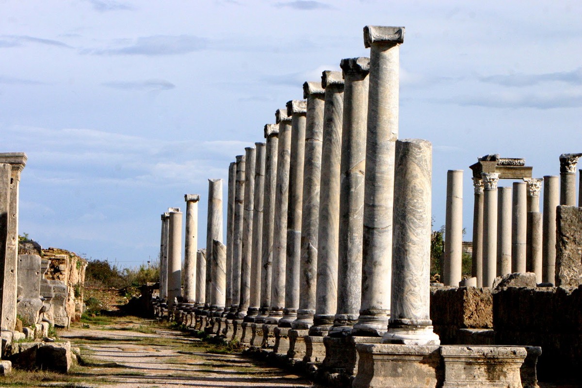 Квест-экскурсия «Античный Перге: в поисках диадемы императора Адриана» (13/14)