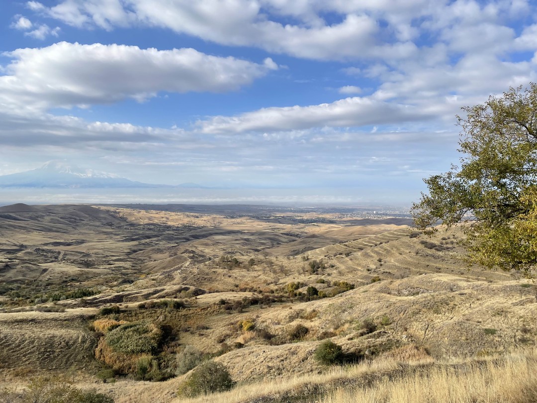 Святая Армения: храм Гарни и монастырь-пещера Гегард (Александра)