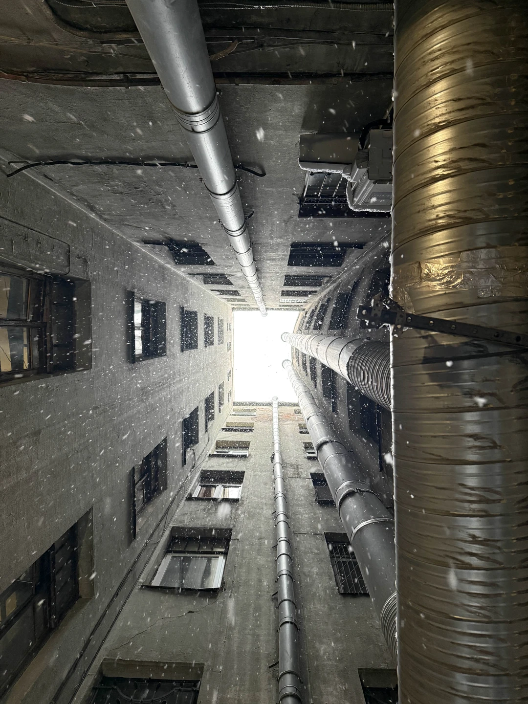 Секреты Петроградской стороны: дворы-колодцы, парадные и доходные дома (Rustam)