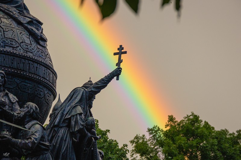 Два центра Великого Новгорода: кремль и Ярославово дворище в мини-группе