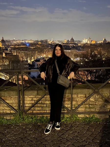 спасибо за увлекательную экскурсию по вечернему Риму, с ветерком посетили нетуристические места и насладились закатом😍поездка состоялась