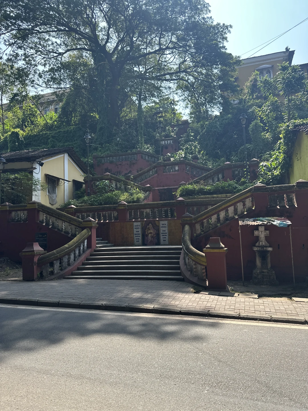 Очень советую экскурсию, брали индивидуальную, гид Наталия. Мы в восторге, прекрасная подача материала, интересно, по времени