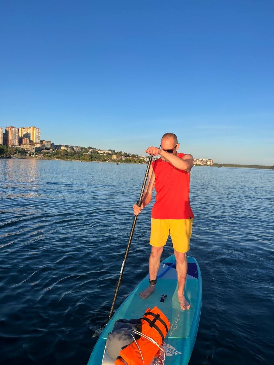 Первый раз на САП доске. Первые 10 минут было сложно. Благодаря профессиональному гиду Михаилу, я быстро